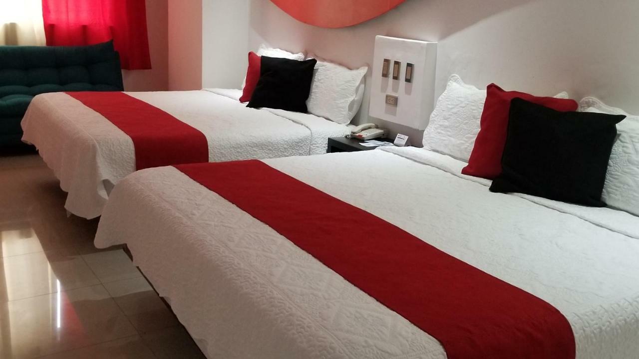 Hotel Dluxe&Suites San Juan de los Lagos Extérieur photo