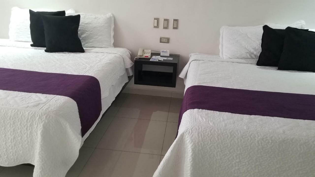 Hotel Dluxe&Suites San Juan de los Lagos Extérieur photo