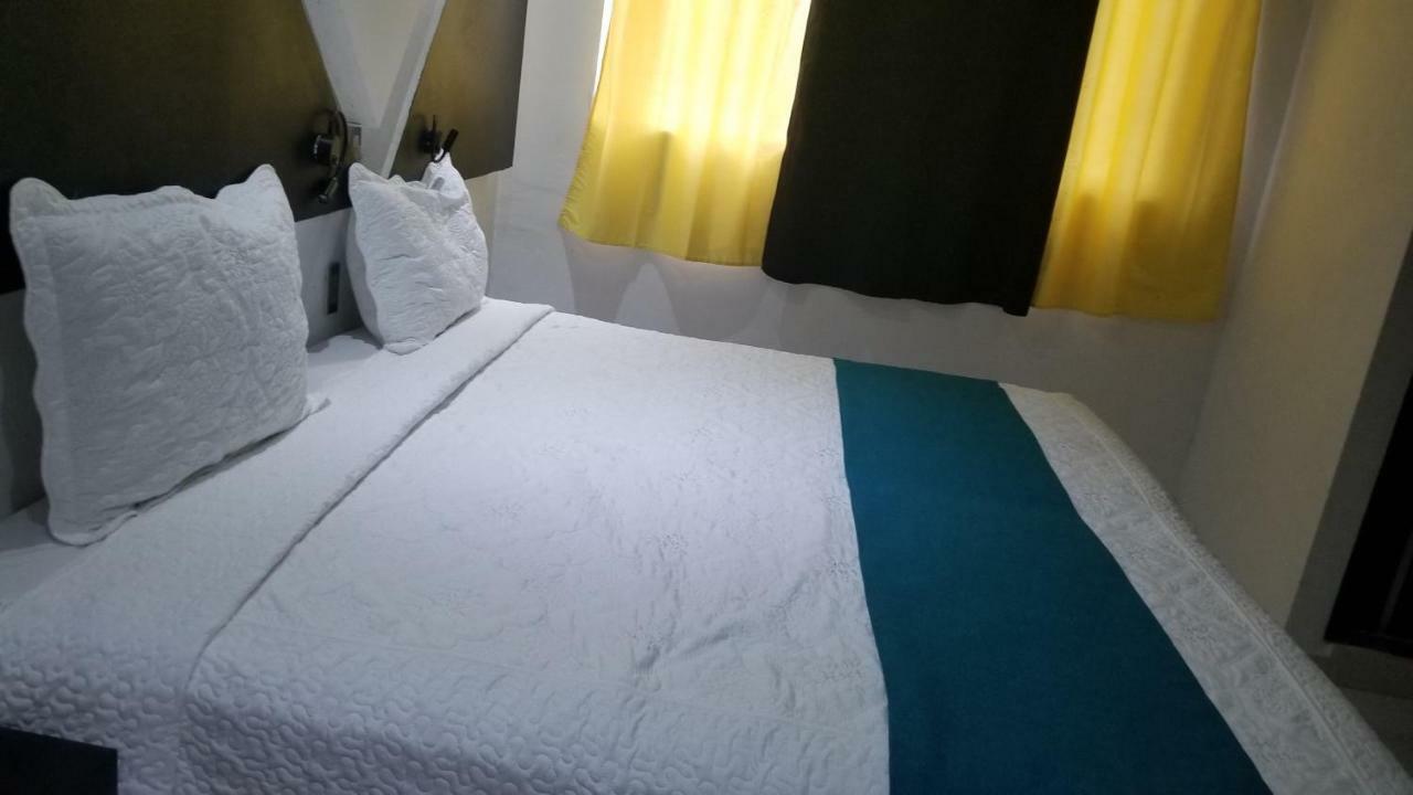 Hotel Dluxe&Suites San Juan de los Lagos Extérieur photo